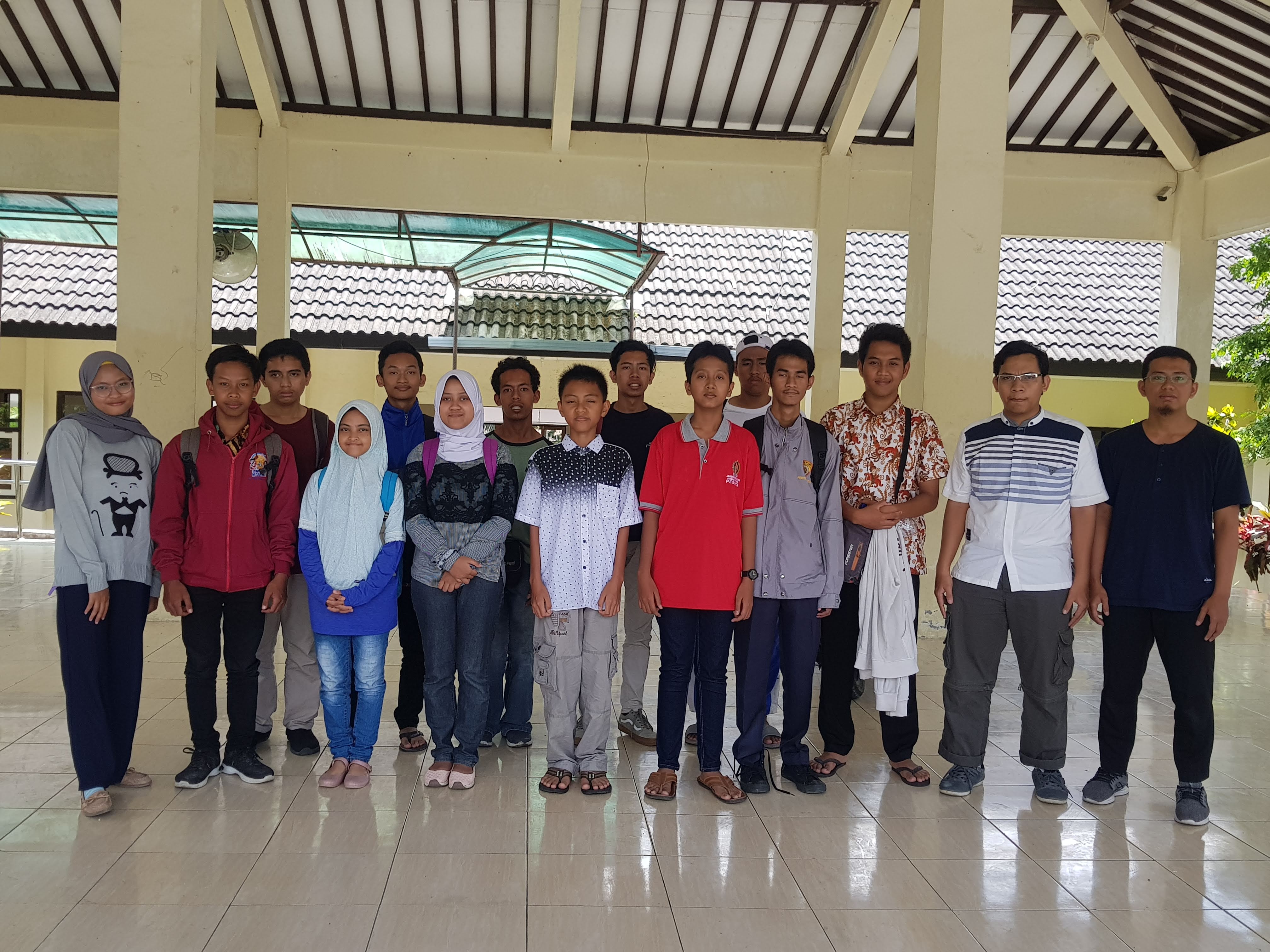 Diskusi Proyek Aplikasi